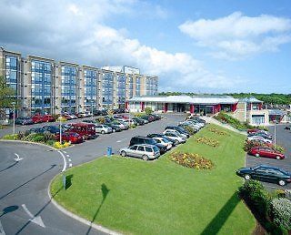 Hotel Corrib Heights à Galway Extérieur photo